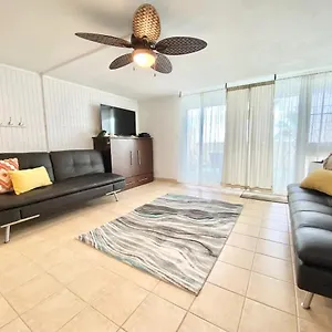 Beachfront With Amazing Views Hau'ula
