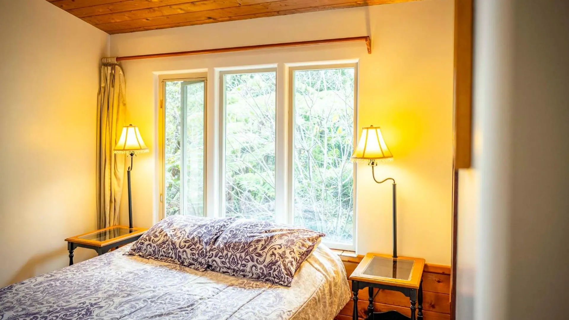 Lodge Volcano Inn Bed N Breakfast