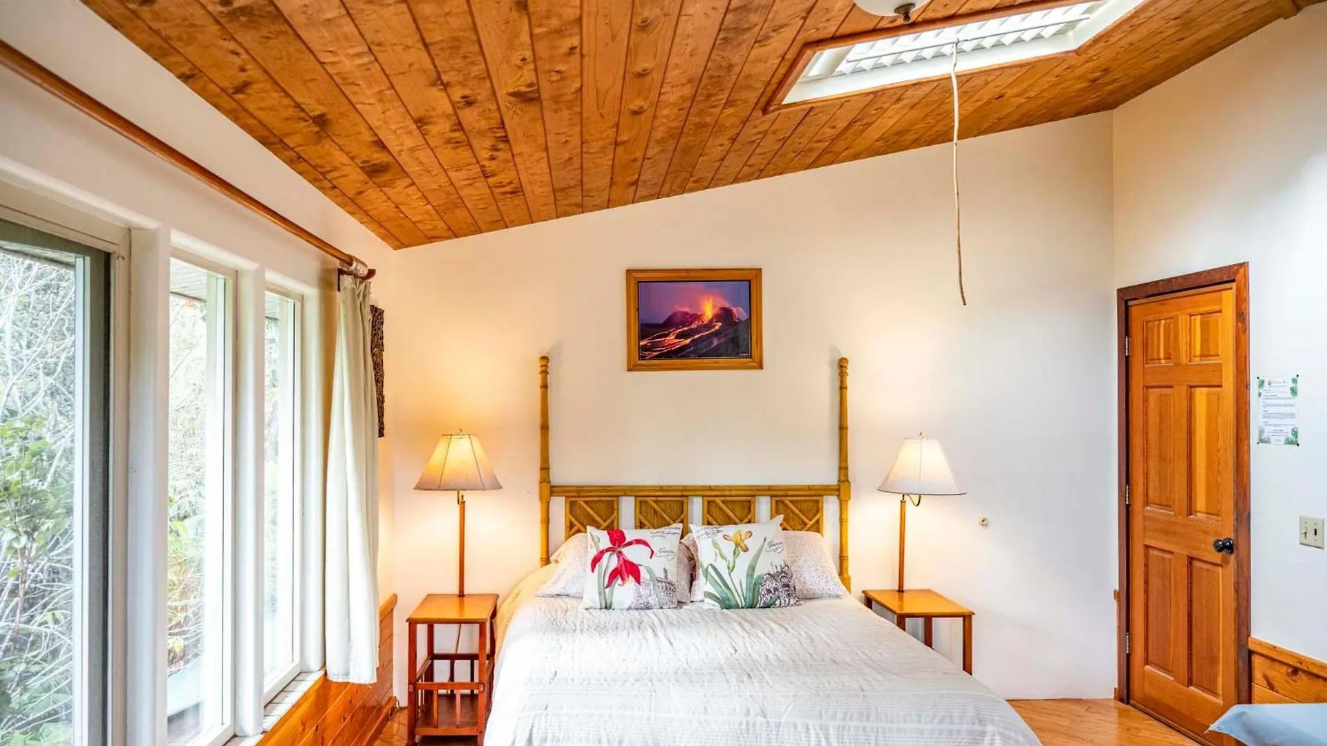 Volcano Inn Bed N Breakfast 0*,  United States