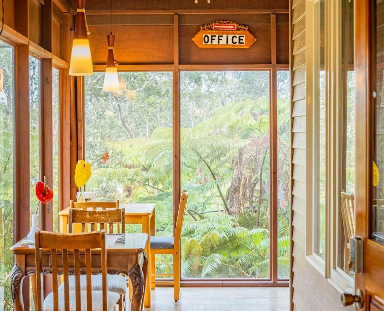 Volcano Inn Bed N Breakfast United States