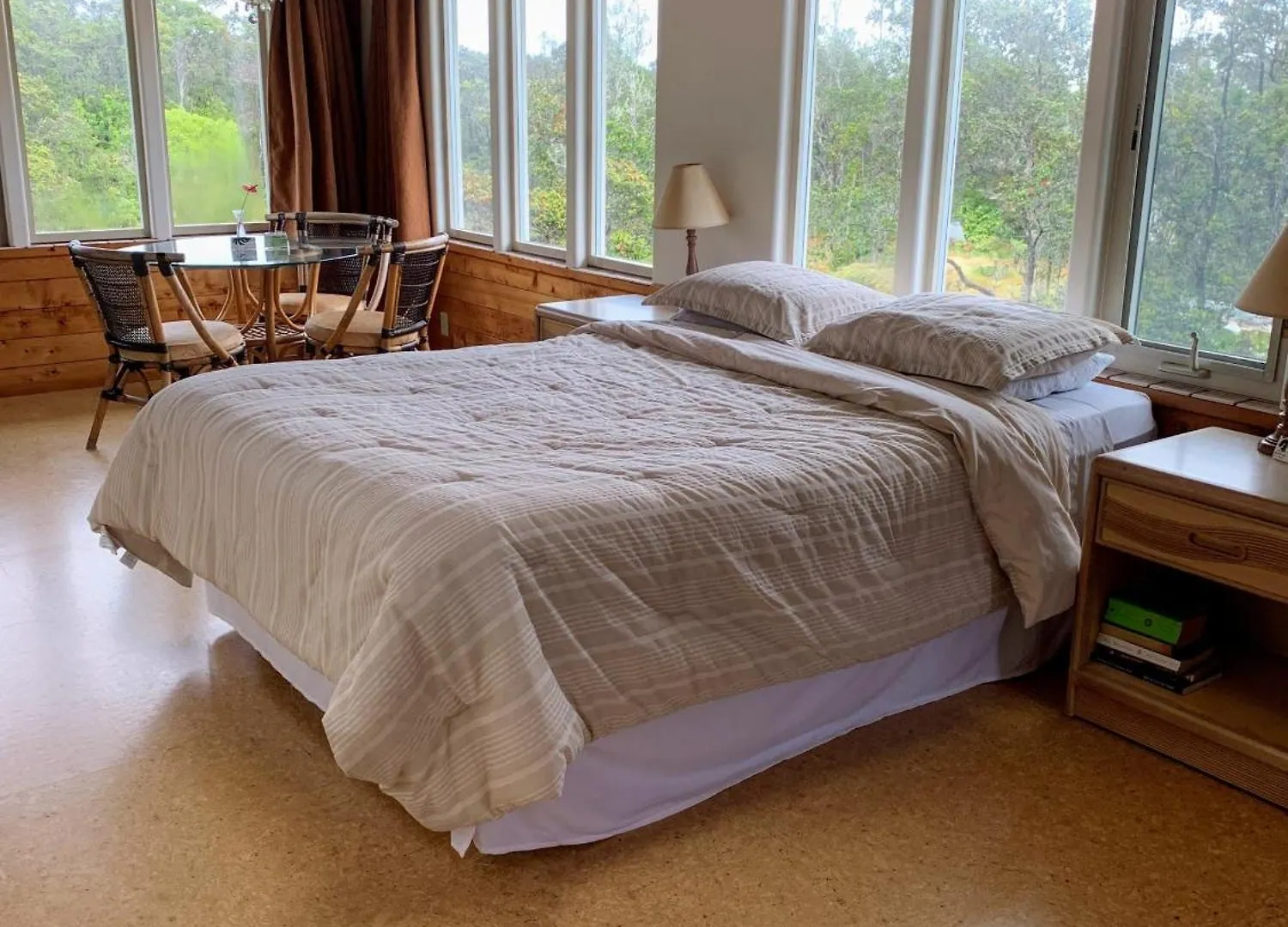 Volcano Inn Bed N Breakfast